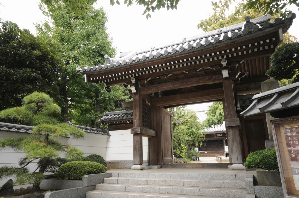 日本庭園は神々に対しての信仰心や敬いから始まりました